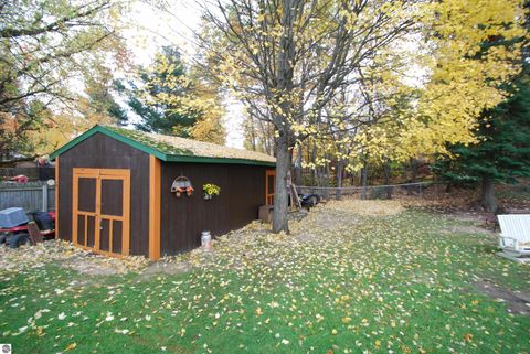 Tiny photo for 9088 Sunshine Drive, St Helen, MI 48656 (MLS # 1939952)