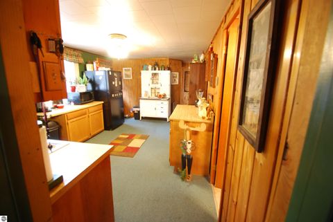 Tiny photo for 9088 Sunshine Drive, St Helen, MI 48656 (MLS # 1939952)