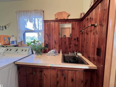 Tiny photo for 3700 Red School Road, Kingsley, MI 49649 (MLS # 1940926)