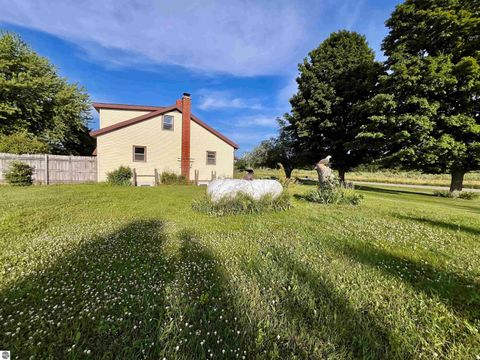 Tiny photo for 3700 Red School Road, Kingsley, MI 49649 (MLS # 1940926)