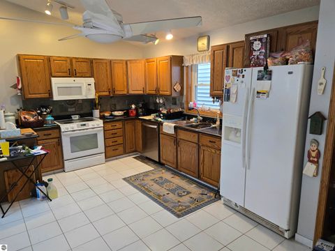 Tiny photo for 159 Aspenwood Drive, Prudenville, MI 48651 (MLS # 1939483)