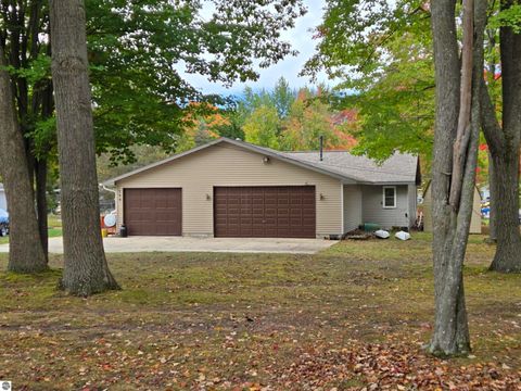 Tiny photo for 159 Aspenwood Drive, Prudenville, MI 48651 (MLS # 1939483)