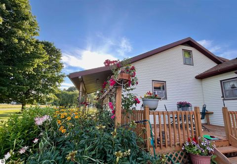 Tiny photo for 3700 Red School Road, Kingsley, MI 49649 (MLS # 1940002)