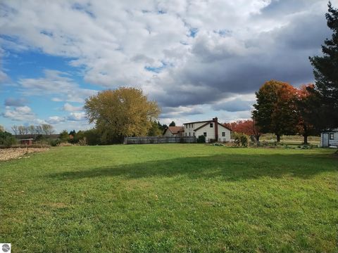 Tiny photo for 3700 Red School Road, Kingsley, MI 49649 (MLS # 1940002)