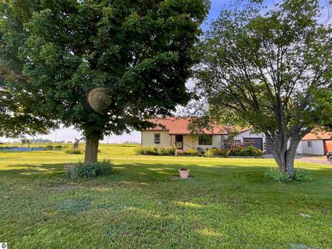 Tiny photo for 3700 Red School Road, Kingsley, MI 49649 (MLS # 1940002)