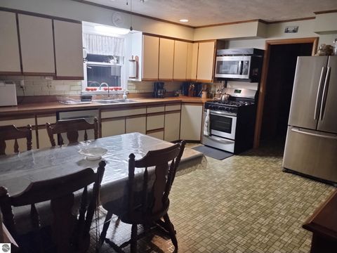 Tiny photo for 3700 Red School Road, Kingsley, MI 49649 (MLS # 1940002)