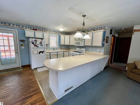 Tiny photo for 2427 Montgomery Road, Bellaire, MI 49615 (MLS # 1940487)