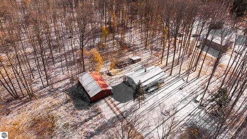 Tiny photo for 2427 Montgomery Road, Bellaire, MI 49615 (MLS # 1940487)