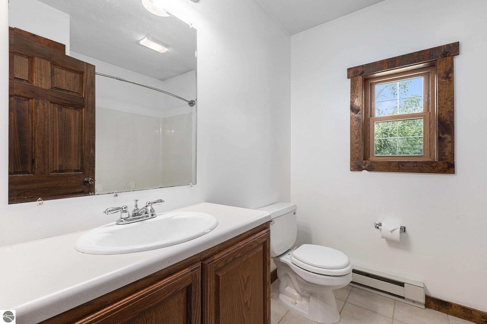 Copemish, Michigan 49625, United States, 3 Bedrooms Bedrooms, ,4 BathroomsBathrooms,Residential,Pending,180350