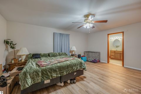 Tiny photo for 965 Grove Street, Tawas City, MI 48763 (MLS # 1941335)