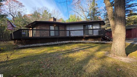 Photo of 971 Wintergreen, East Tawas, MI 48730 (MLS # 1940594)