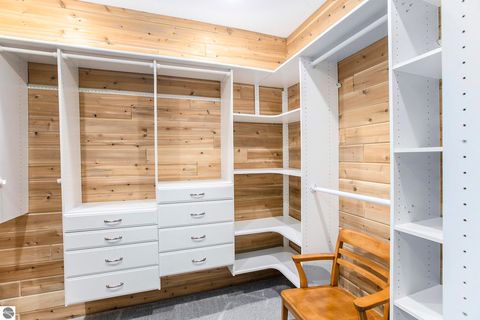 Tiny photo for 23736 110th Avenue, Tustin, MI 49688 (MLS # 1941297)