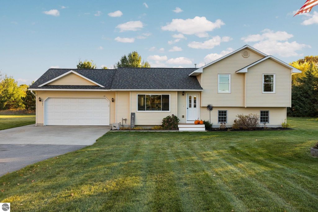 Photo of 10791 Cedar Run Road, Traverse City, MI 49684 (MLS # 1940567)