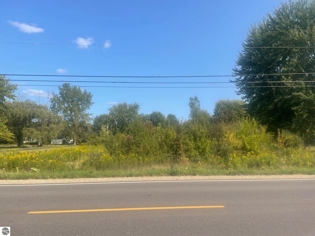 Photo of 2275 S Shepherd Road, Mt Pleasant, MI 48858 (MLS # 1938416)