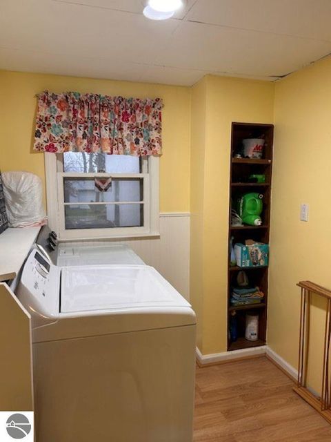 Tiny photo for 108 Davis Street, St Louis, MI 48880 (MLS # 1940830)