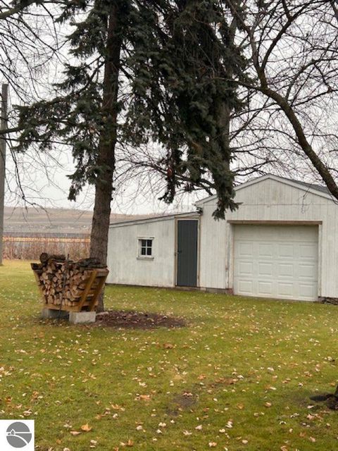 Tiny photo for 108 Davis Street, St Louis, MI 48880 (MLS # 1940830)