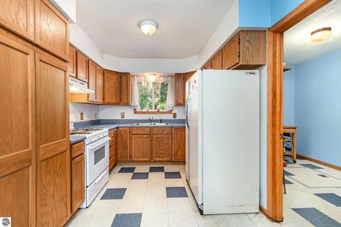 Tiny photo for 6536 Shellenbarger Road, Hale, MI 48739 (MLS # 1939774)