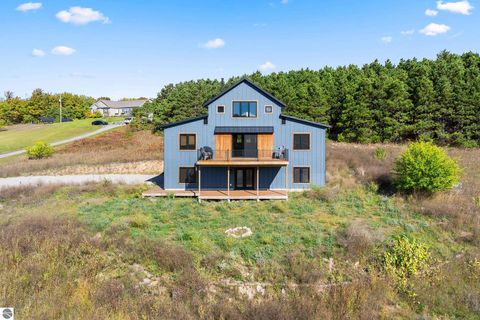 Tiny photo for 2528 N Setterbo Road, Suttons Bay, MI 49682 (MLS # 1939476)