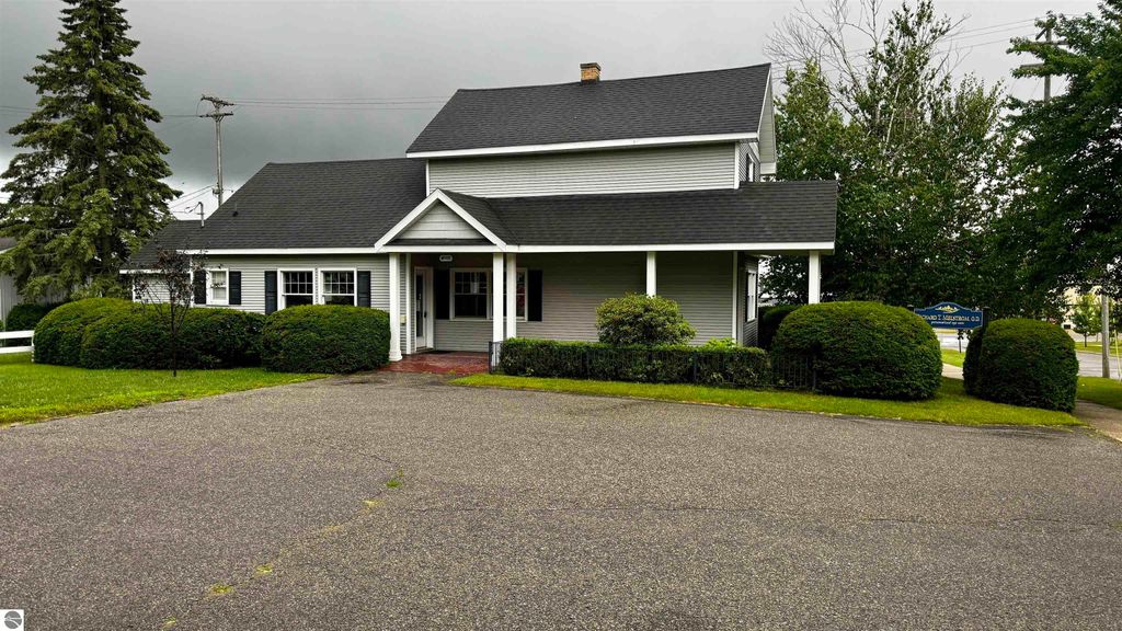 Photo of 118 Stimson Street, Cadillac, MI 49601 (MLS # 1930884)