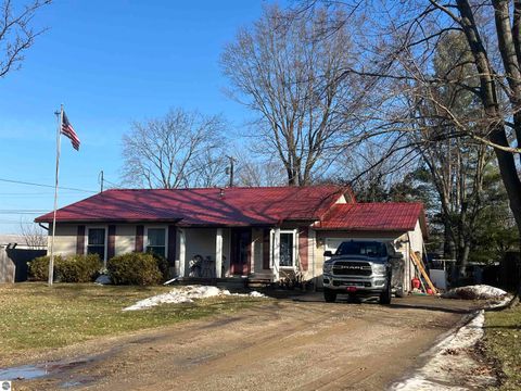 Tiny photo for 8049 S Federal Road, Shepherd, MI 48883 (MLS # 1941343)