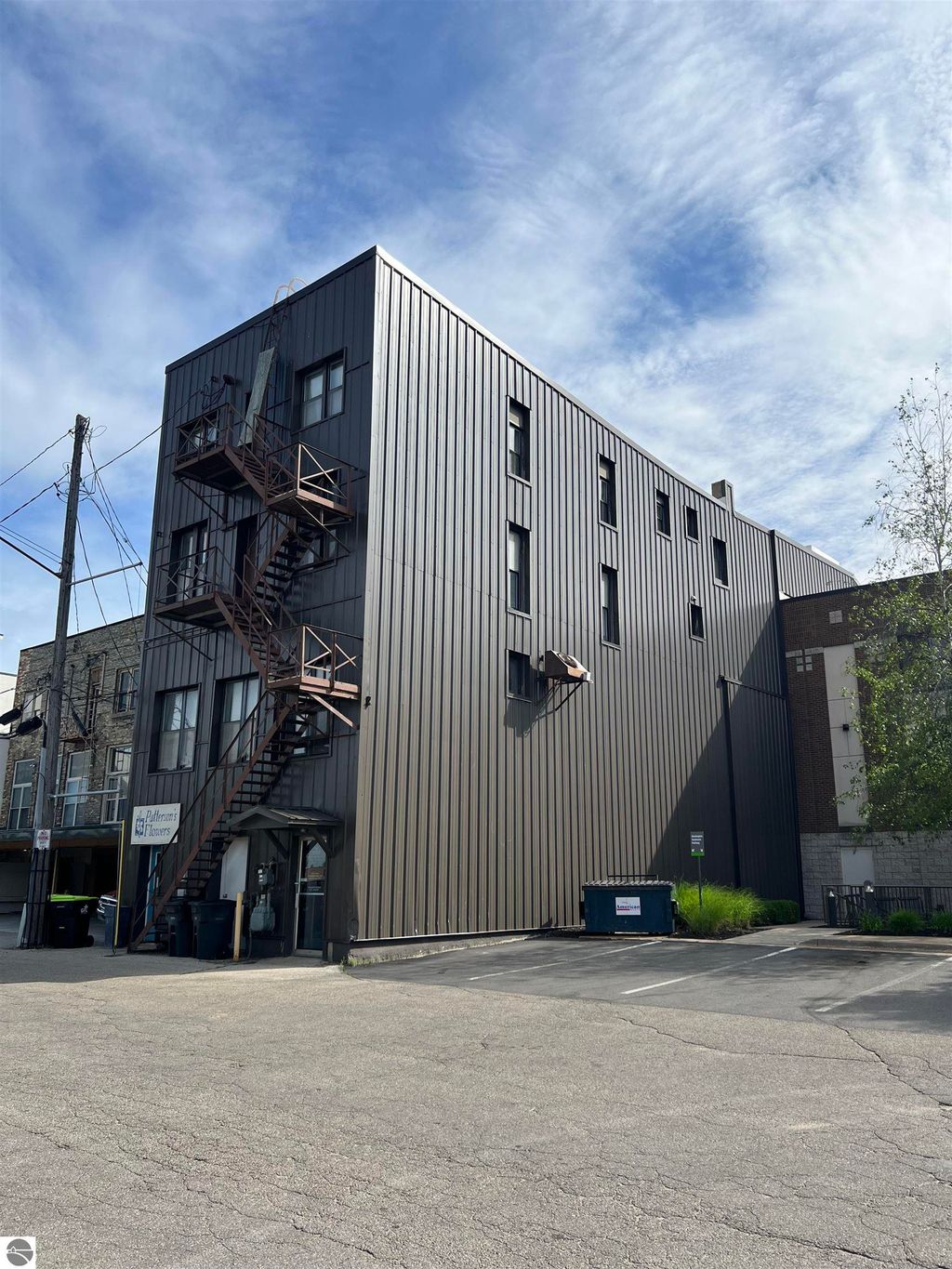 Photo of 107 N Mitchell Street, Cadillac, MI 49601 (MLS # 1923527)