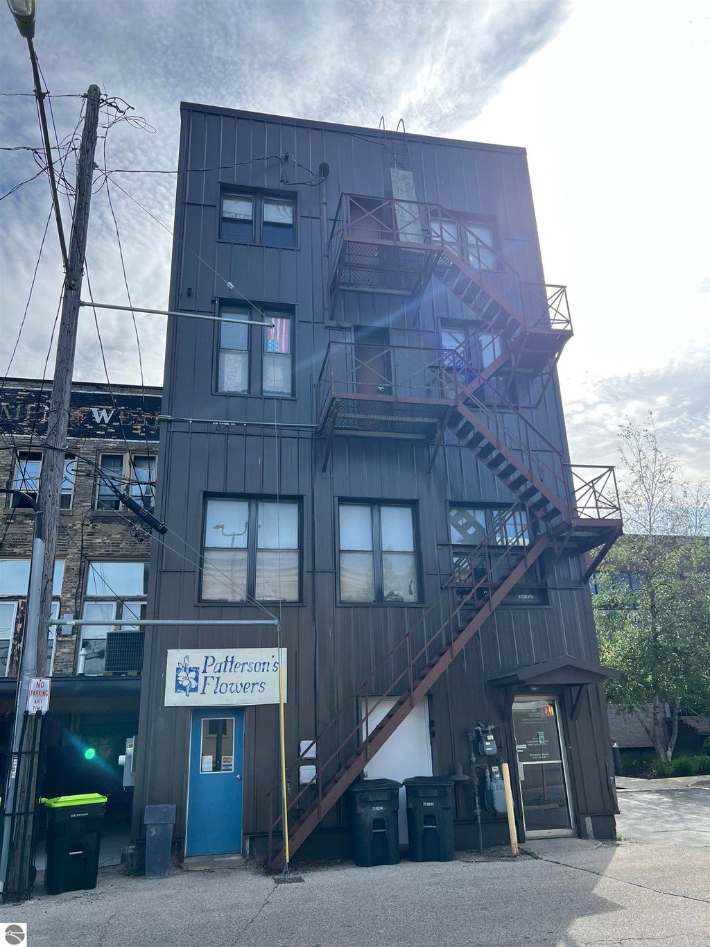 Photo of 107 N Mitchell Street, Cadillac, MI 49601 (MLS # 1923527)