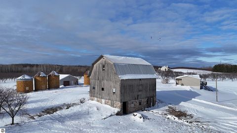 Tiny photo for 5717 N Overlook Road, Northport, MI 49670 (MLS # 1941179)