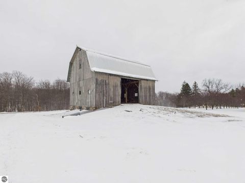 Tiny photo for 5717 N Overlook Road, Northport, MI 49670 (MLS # 1941179)