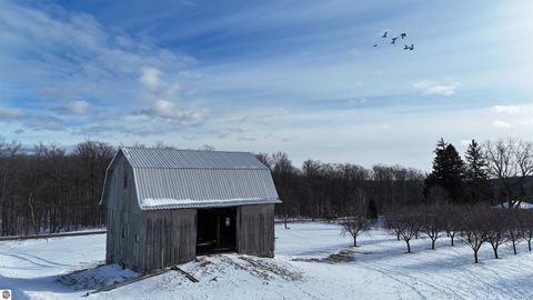 Tiny photo for 5717 N Overlook Road, Northport, MI 49670 (MLS # 1941179)