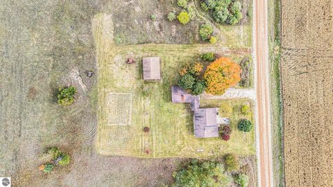 Tiny photo for 8142 W 32 Road, Harrietta, MI 49638 (MLS # 1939769)