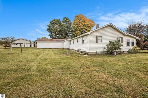 Tiny photo for 8142 W 32 Road, Harrietta, MI 49638 (MLS # 1939769)