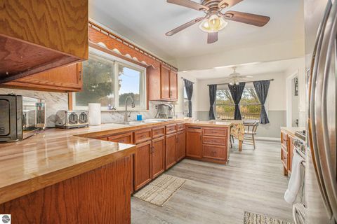 Tiny photo for 8142 W 32 Road, Harrietta, MI 49638 (MLS # 1939769)