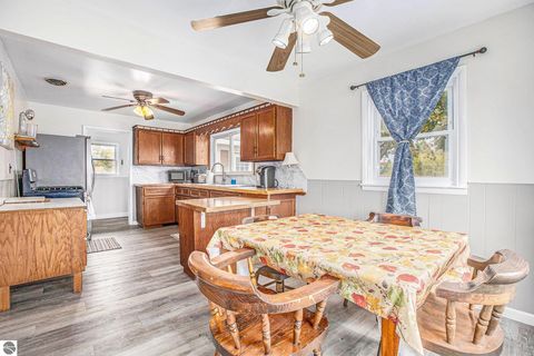 Tiny photo for 8142 W 32 Road, Harrietta, MI 49638 (MLS # 1939769)