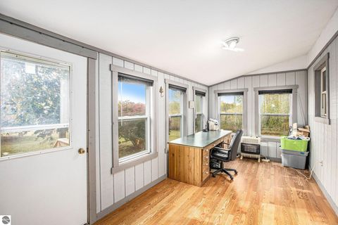 Tiny photo for 8142 W 32 Road, Harrietta, MI 49638 (MLS # 1939769)