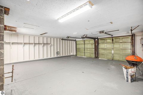 Tiny photo for 8142 W 32 Road, Harrietta, MI 49638 (MLS # 1939769)