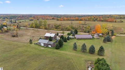 Tiny photo for 3626 90th Avenue, Evart, MI 49631 (MLS # 1939735)