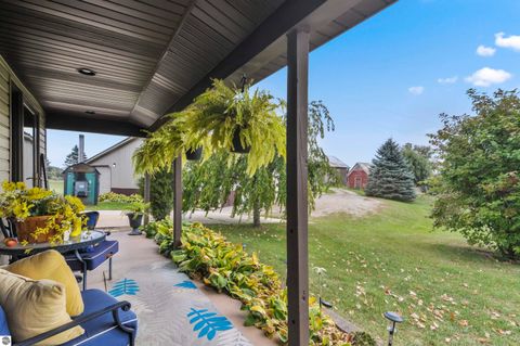 Tiny photo for 3626 90th Avenue, Evart, MI 49631 (MLS # 1939735)