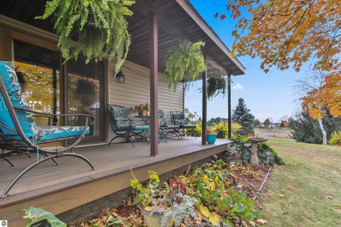 Tiny photo for 3626 90th Avenue, Evart, MI 49631 (MLS # 1939735)