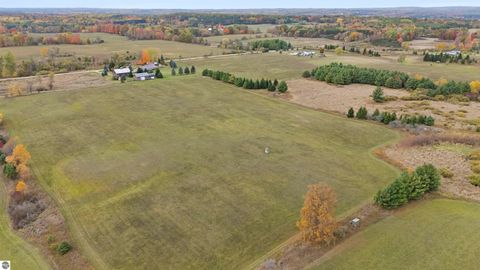 Tiny photo for 3626 90th Avenue, Evart, MI 49631 (MLS # 1939735)