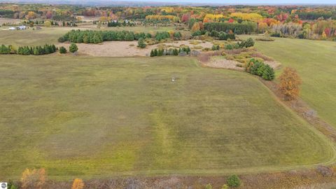 Tiny photo for 3626 90th Avenue, Evart, MI 49631 (MLS # 1939735)