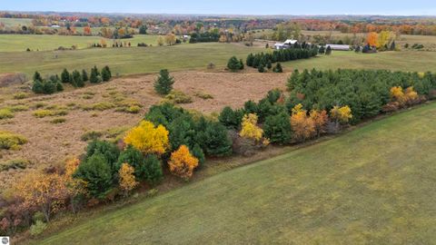 Tiny photo for 3626 90th Avenue, Evart, MI 49631 (MLS # 1939735)