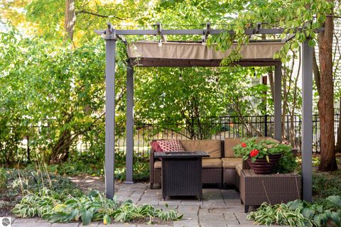 Tiny photo for 423 Fifth Street, Traverse City, MI 49684 (MLS # 1940212)