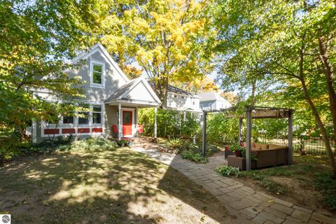 Tiny photo for 423 Fifth Street, Traverse City, MI 49684 (MLS # 1940212)