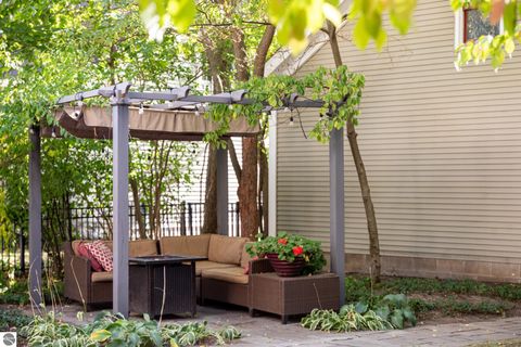 Tiny photo for 423 Fifth Street, Traverse City, MI 49684 (MLS # 1940212)