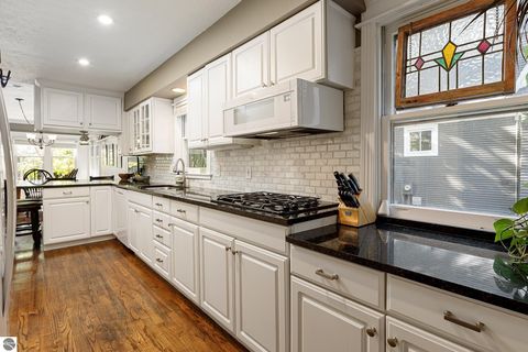 Tiny photo for 423 Fifth Street, Traverse City, MI 49684 (MLS # 1940212)