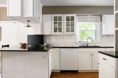 Tiny photo for 423 Fifth Street, Traverse City, MI 49684 (MLS # 1940212)