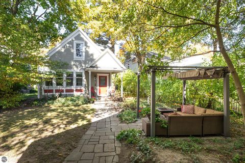 Tiny photo for 423 Fifth Street, Traverse City, MI 49684 (MLS # 1940212)