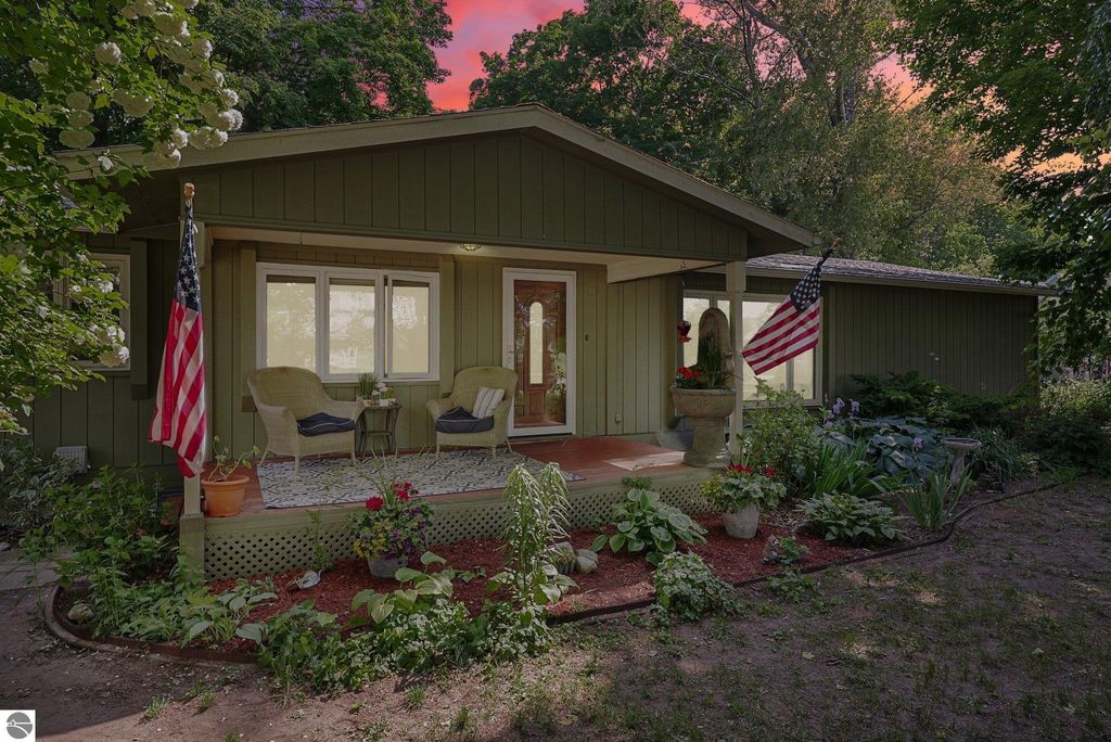 Photo of 12090 E Old Orchard Trail, Suttons Bay, MI 49682 (MLS # 1939341)