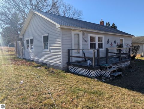 Photo of 11380 Philips Street, Fife Lake, MI 49633 (MLS # 1941285)