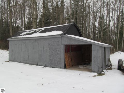 Tiny photo for 4464 Wilson Road, Merritt, MI 49667 (MLS # 1941327)